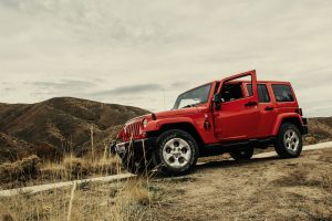 Rode Jeep auto